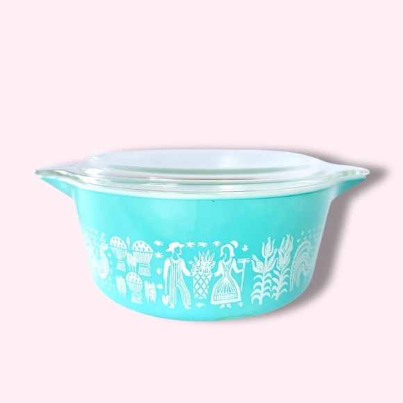 Vintage Pyrex Amish Butterprint 475-B 2.5 Qt Turquoise Casserole Dish with Lid - Picture 1 of 11
